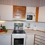 6 Personen Mit Privatem Bootsteg, Dikekter Seelage, Kanu, Whirlpool, Sauna Und Kaminofen In Otterndorf
