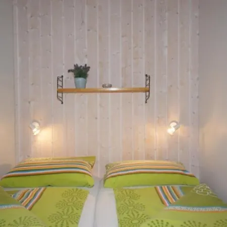 Casa vacanze 6 Personen Mit Privatem Bootsteg, Dikekter Seelage, Kanu, Whirlpool, Sauna Und Kaminofen In Otterndorf