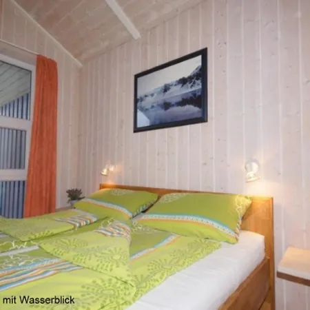 6 Personen Mit Privatem Bootsteg, Dikekter Seelage, Kanu, Whirlpool, Sauna Und Kaminofen In 펜션 *