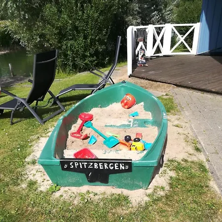펜션 6 Personen Mit Privatem Bootsteg, Dikekter Seelage, Kanu, Whirlpool, Sauna Und Kaminofen In