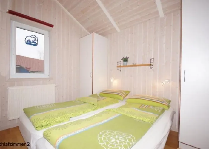 6 Personen Mit Privatem Bootsteg, Dikekter Seelage, Kanu, Whirlpool, Sauna Und Kaminofen In * Otterndorf