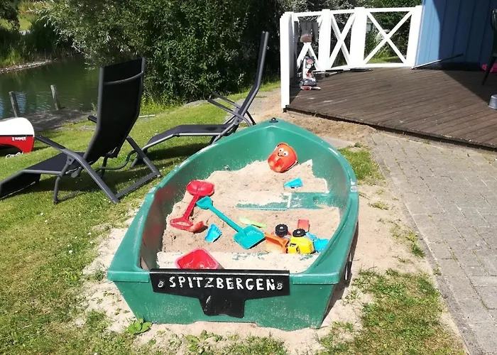 Nyaraló 6 Personen Mit Privatem Bootsteg, Dikekter Seelage, Kanu, Whirlpool, Sauna Und Kaminofen In